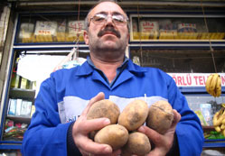 Patatesin kilosu 1 milyon oldu