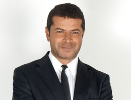 Özdemir, Vatan yazarını yerden yere vurdu!