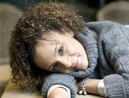 Defne Joy'un ailesine ikinci şok