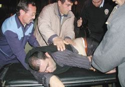 Yan bakma kavgası kanlı bitti