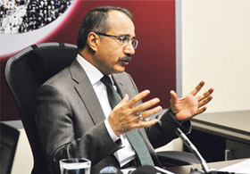 Her öğretmene bir ay eğitim geliyor