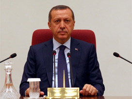 AK Parti yeni anayasa için toplandı