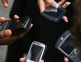 GSM şirketi patronundan İslam'a hakaret