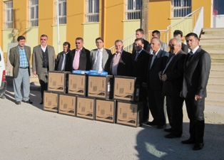 Akkise'de eğitime destek