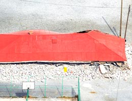 Bu bina depremden önce bir okuldu