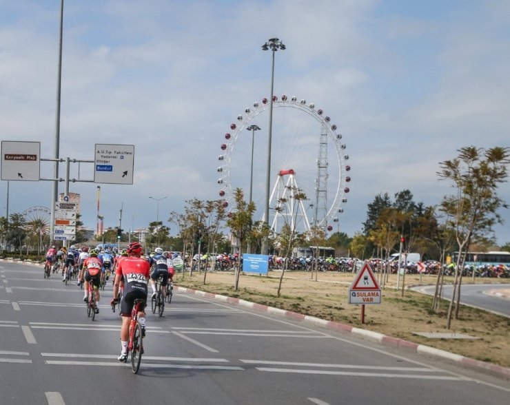 Tour Of Antalya 2020’nin ilk etabını Mihkel Raim kazandı