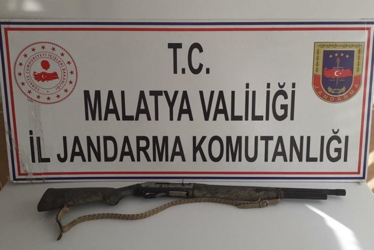 Tüfek hırsızları yakalandı