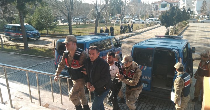 Samsun'da kaçak kazı operasyonunda 7 şüpheli yakalandı