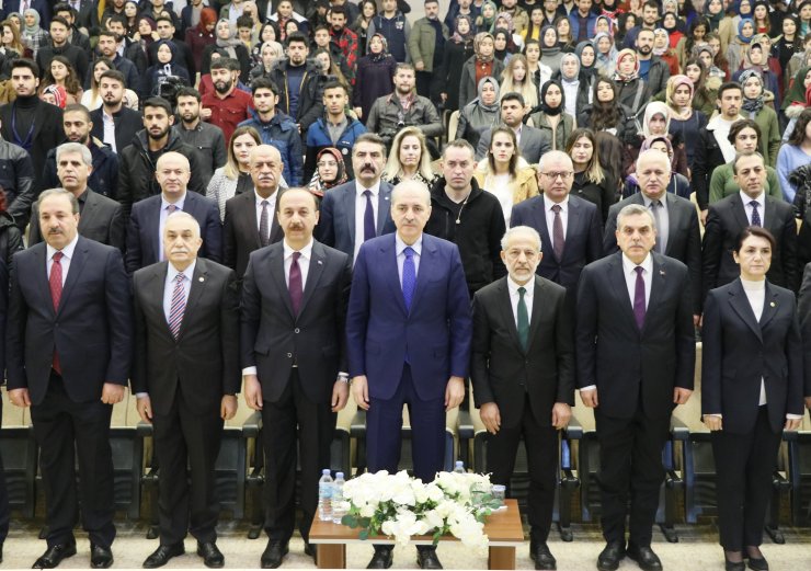 AK Parti Genel Başkanvekili Kurtulmuş, "Türkiye'yi Yarınlara Taşımak" Konferansı'nda konuştu: