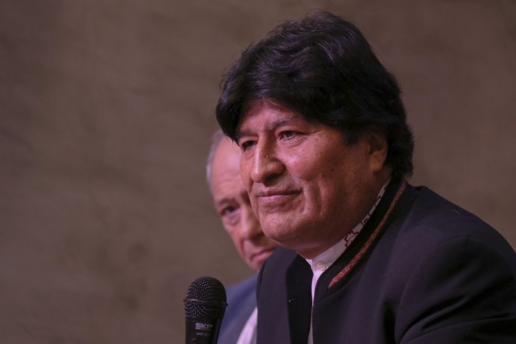 Evo Morales: "Bana istediklerini yapsınlar ancak demokrasiyi yıkmasınlar"