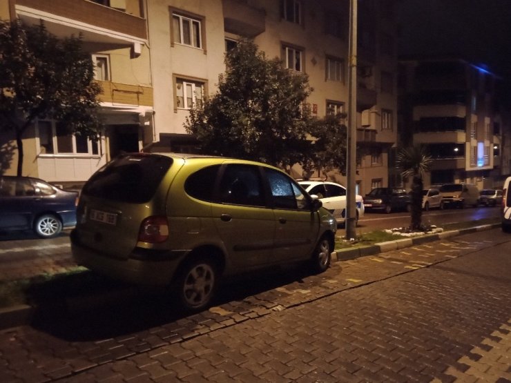 Bursa’da alkollü sürücü telefonuna bakınca