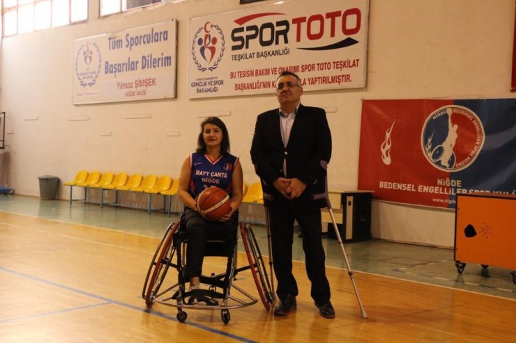 Engelleri sporla aştı, milli takıma çağrıldı