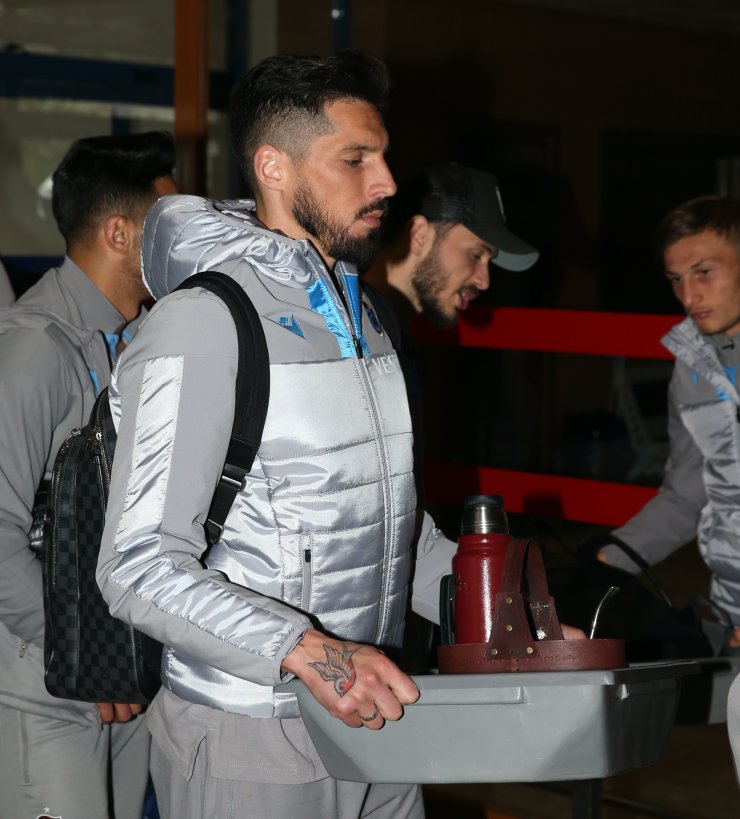 Trabzonspor kafilesi, İstanbul'a gitti