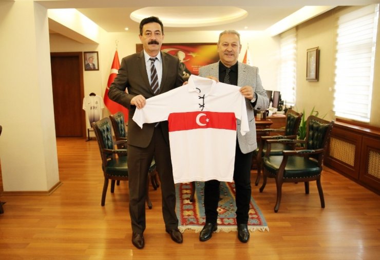 TÜFAD Afyonkarahisar Şubesi’nden İl Emniyet Müdürü Temiz’e ziyaret