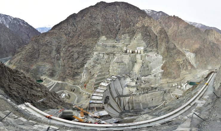 Yusufeli Barajı'nın dörtte üçü tamamlandı