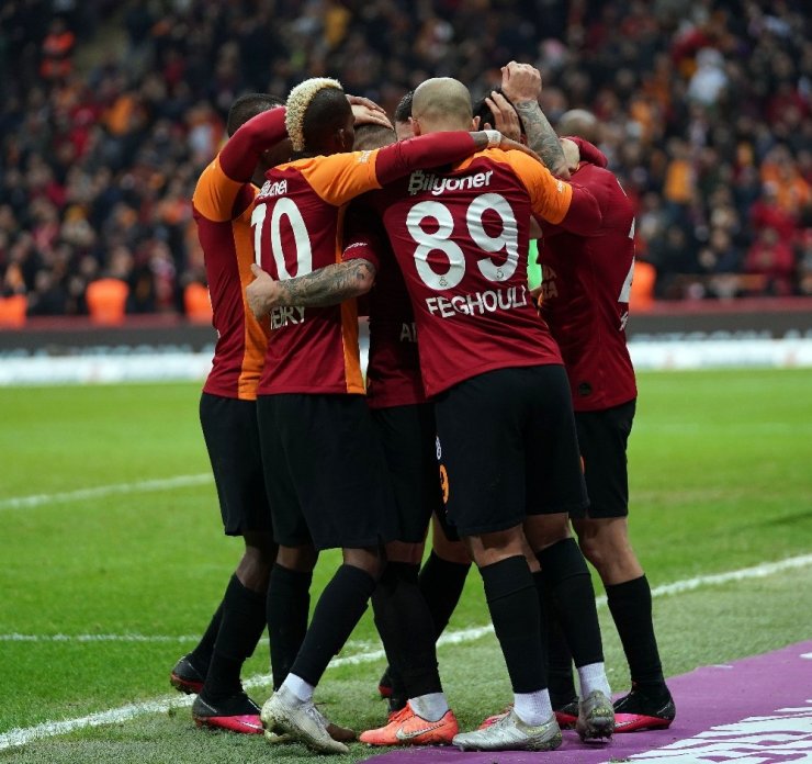 Galatasaray’da hedef galibiyet ve kötü istatistiği bitirmek