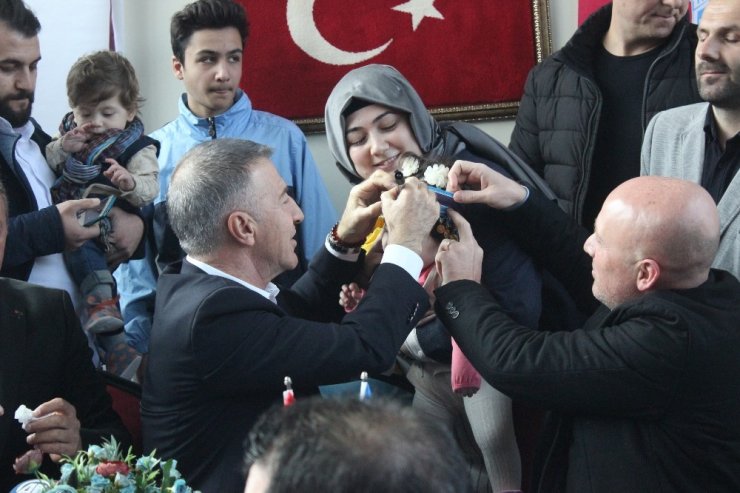 Trabzonspor Başkanı Ahmet Ağaoğlu’na Kocaeli’de yoğun ilgi