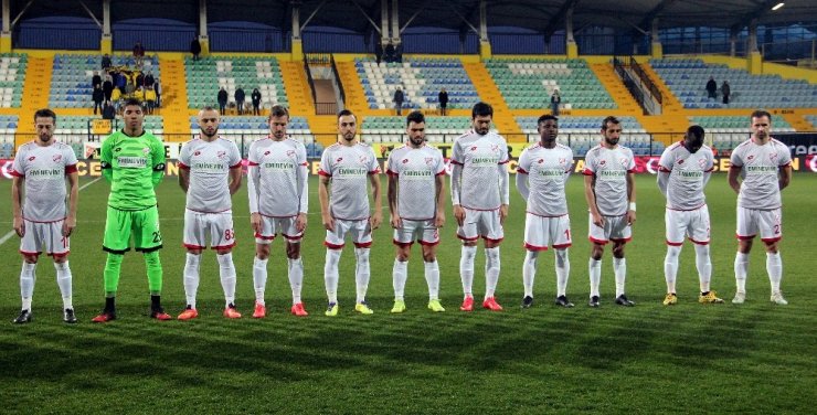 TFF 1. Lig: İstanbulspor: 0 - Boluspor: 0