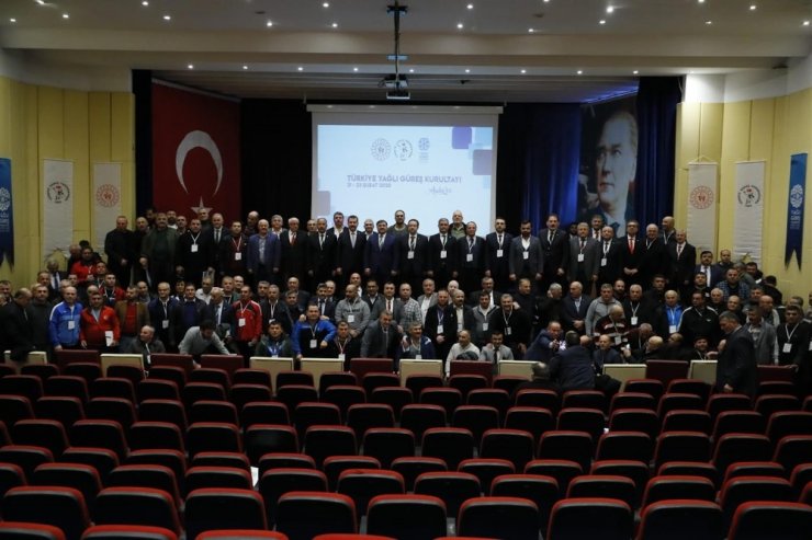 Yağlı güreşte güç birliği toplantısı Ankara’da yapıldı