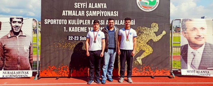 Aydınlı sporculardan çifte madalya