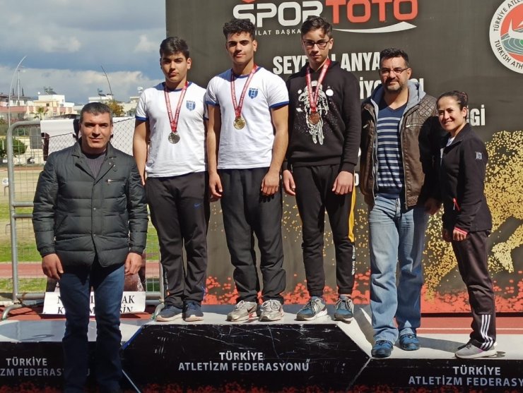 Aydınlı sporculardan çifte madalya