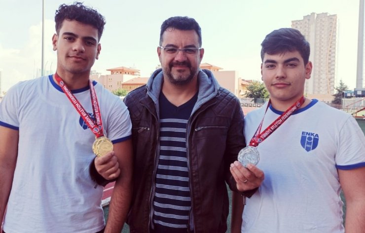 Aydınlı sporculardan çifte madalya
