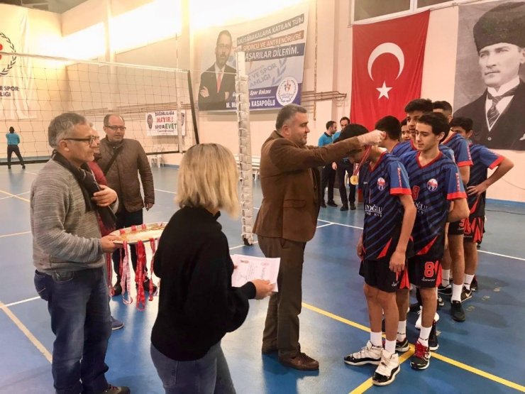 Voleybol Yıldızlar Türkiye Grup Birinciliği sona erdi