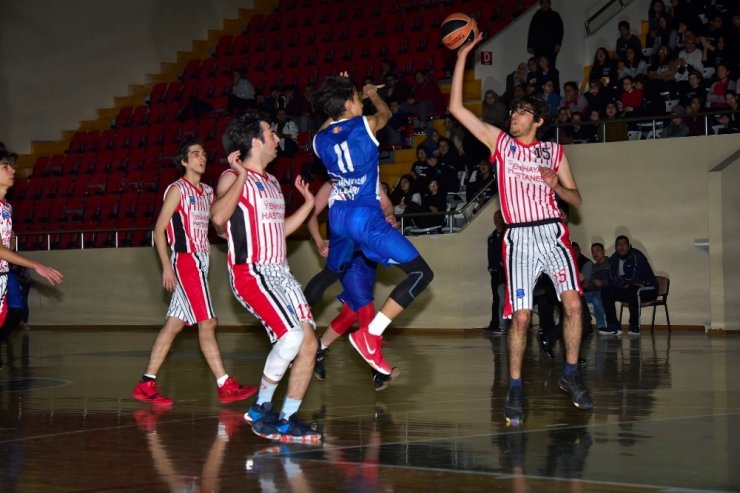 Osmaniye’de Basketbol Şampiyonası sona erdi