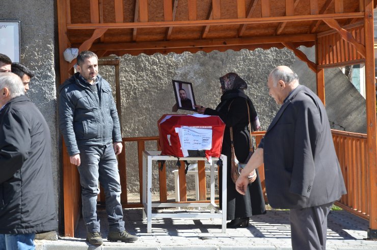Almanya'daki ırkçı saldırıda ölen Saraçoğlu Çorum'da son yolculuğuna uğurlandı