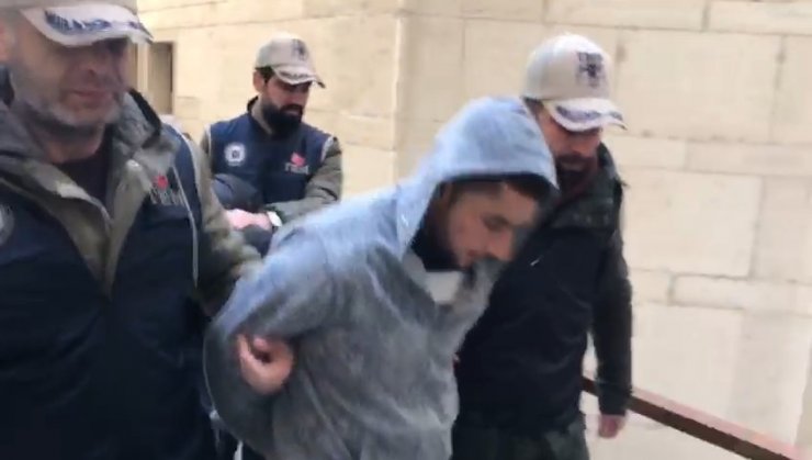 Bursa ve Kocaeli’de yakalanan DEAŞ’lılar adliyede
