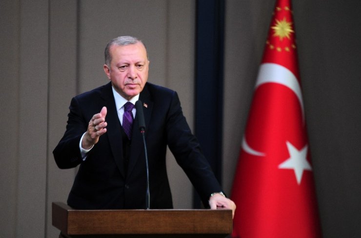 Cumhurbaşkanı Erdoğan: “5 Mart’ta en kötü ihtimalle Putin ile bir araya gelmemiz söz konusu”