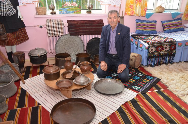 Kadınlar "en güzel köy"de turizm için kolları sıvadı