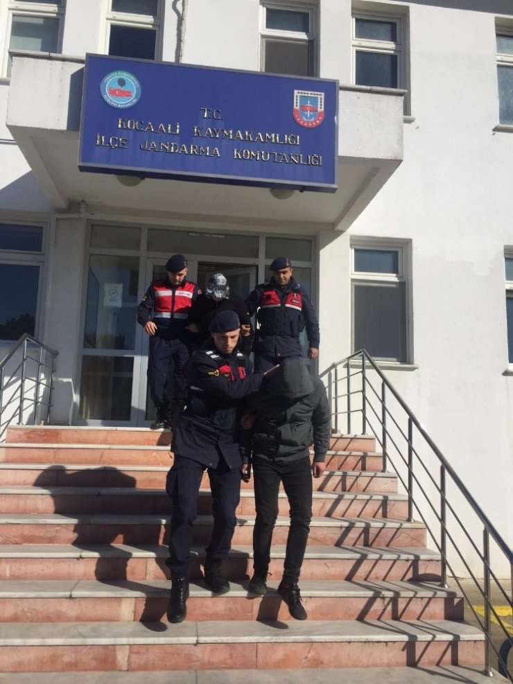 Sakarya’da ağaç kesme ve üfleme motoru çalan 5 hırsız tutuklandı
