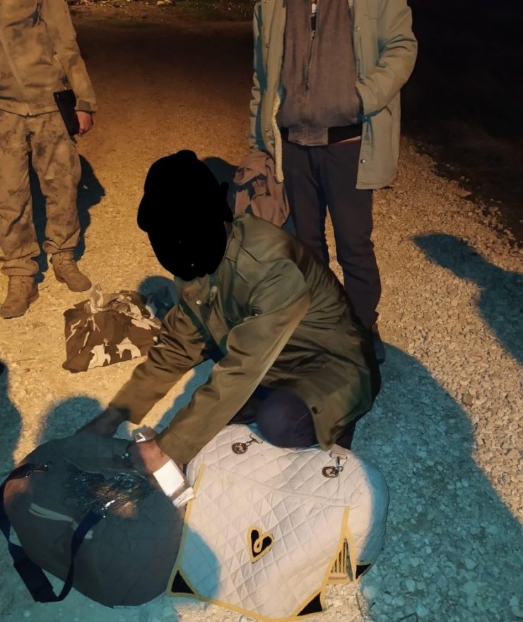 Şanlıurfa’da kaçak avlanmış 9 kınalı keklik ele geçirildi
