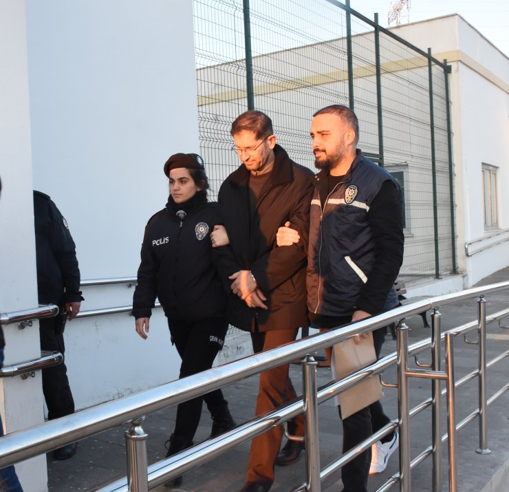 GÜNCELLEME - Adana merkezli 13 ilde FETÖ/PDY operasyonu: 17 gözaltı