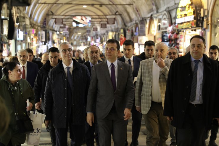 Kapalıçarşı'yı ziyaret eden İmamoğlu'na ulaşım zammı tepkisi