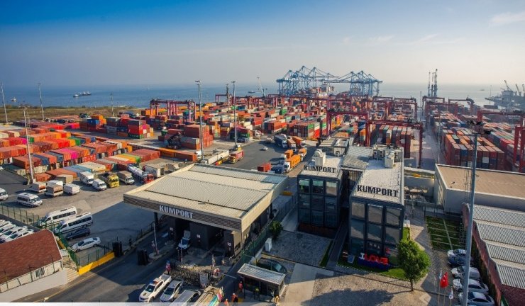 Kumport toplam konteyner iş hacmini yüzde 2 büyüttü