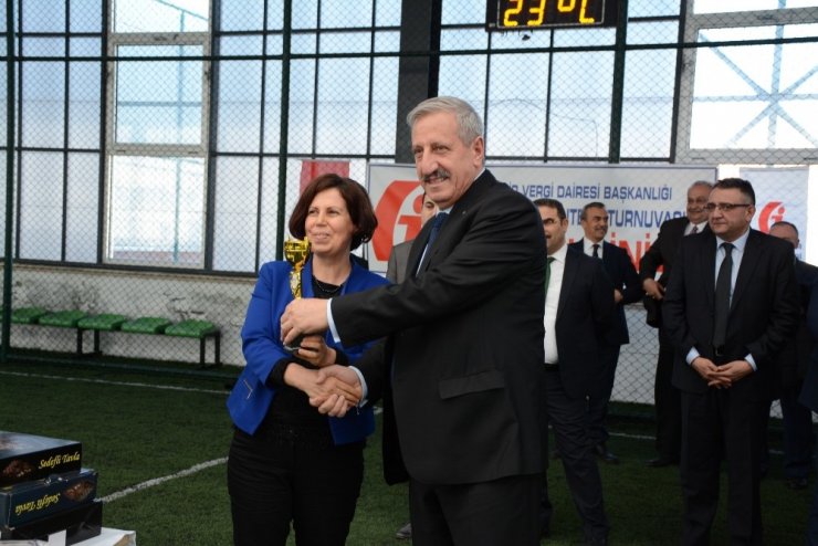 31’inci Vergi Haftası Spor Turnuvası ödülleri sahiplerini buldu