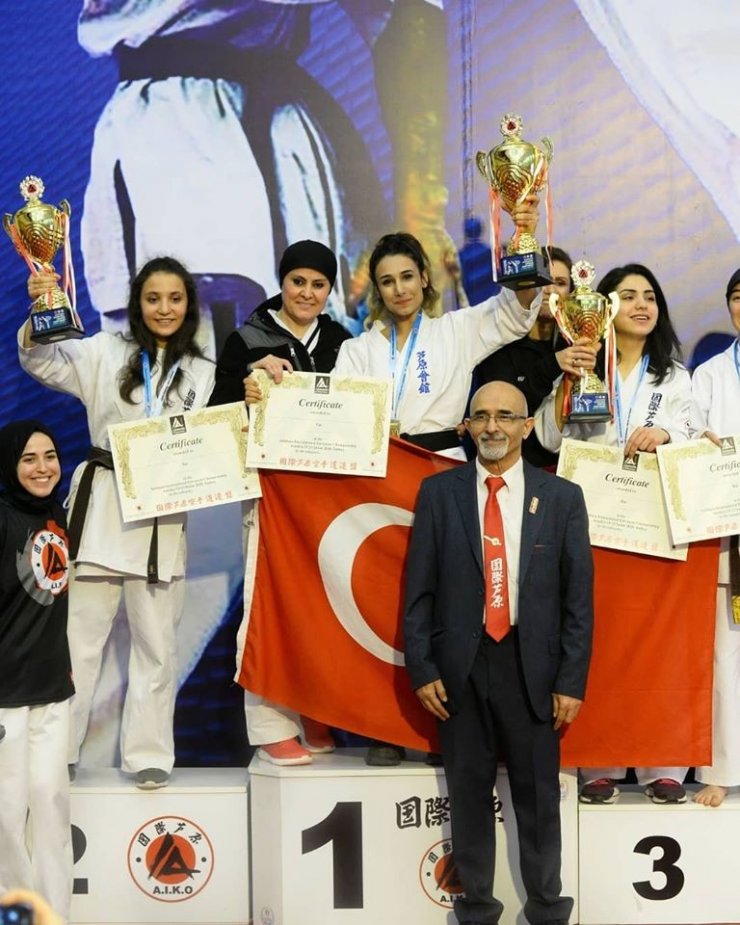 Düzce Üniversitesi öğrencisi Delibal Avrupa Şampiyonu oldu