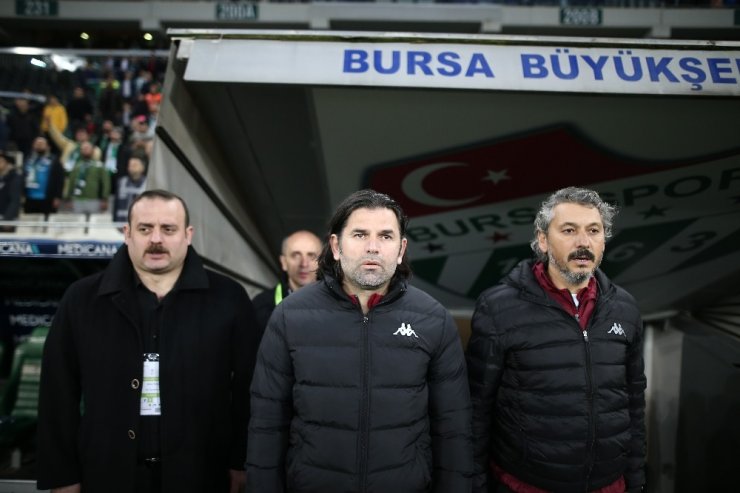 İbrahim Üzülmez: "Bursaspor bu yarışın içerisinde olacak"