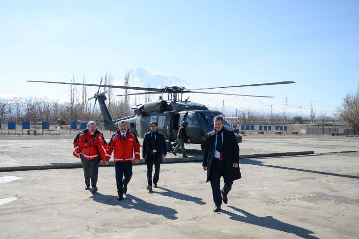 Sağlık Bakanı Fahrettin Koca, Dilucu Sınır Kapısı'nı ziyaret etti