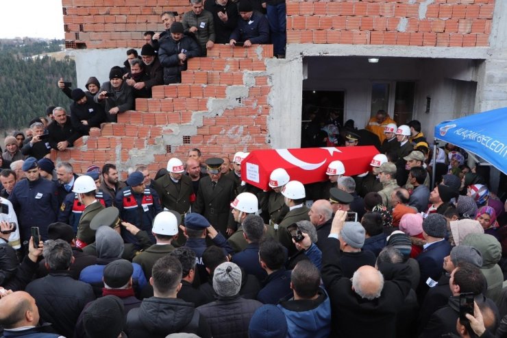 İdlib şehidi son yolculuğuna uğurlandı