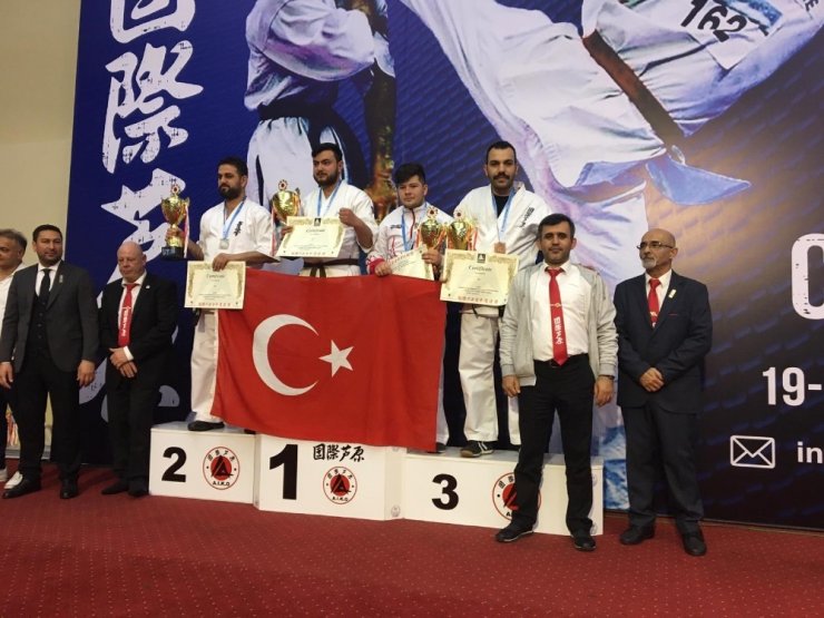 Pursaklar Belediye Spor Kulübü sporcuları ilk kez Avrupa şampiyonu oldu
