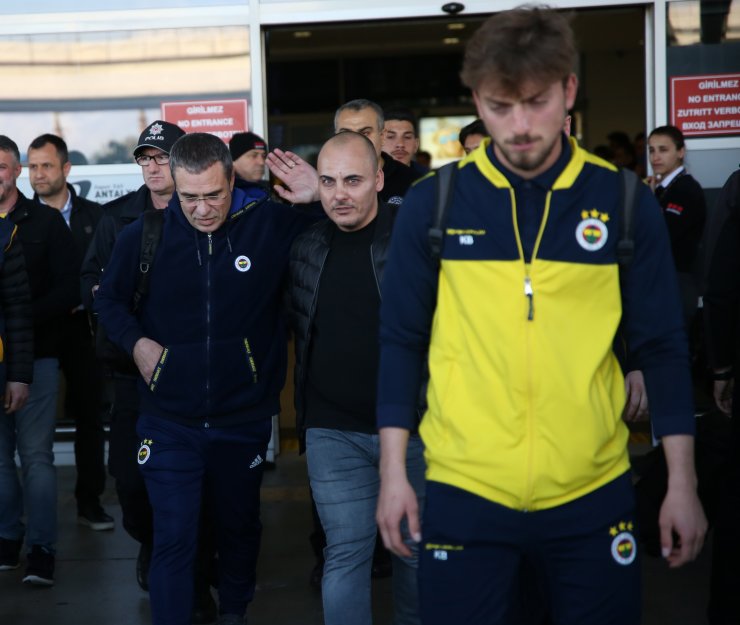 Fenerbahçe kafilesi Antalya'da