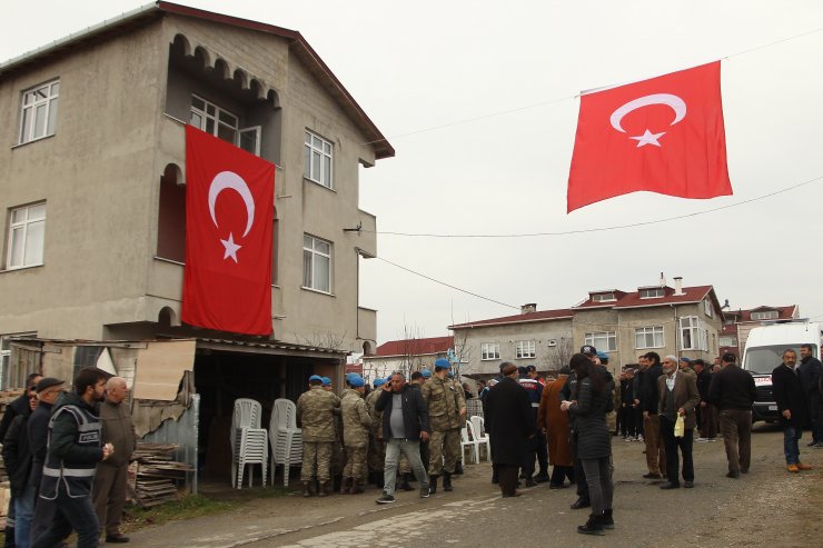 İdlib'de şehit olan 3 askerin Tekirdağ'daki ailelerine acı haber verildi