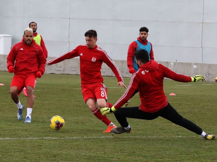 Sivasspor’da Ankaragücü hazırlıkları sürüyor