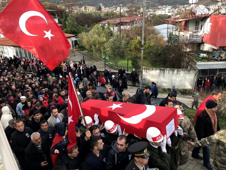 İdlib şehidi Astsubay Muhammed Ali Özer son yolculuğuna uğurlandı