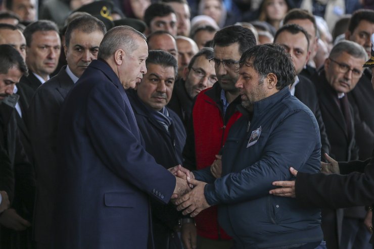 İdlib şehidi Uzman Onbaşı Emre Baysal son yolculuğuna uğurlandı