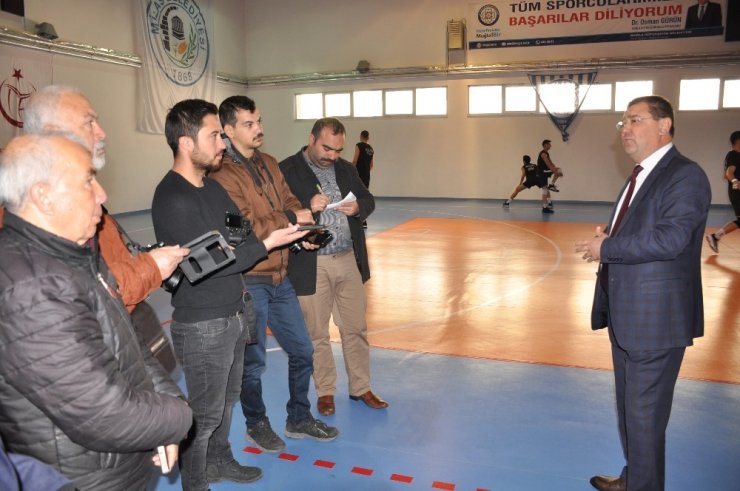 Milas Belediyespor liderlik maçına çıkıyor
