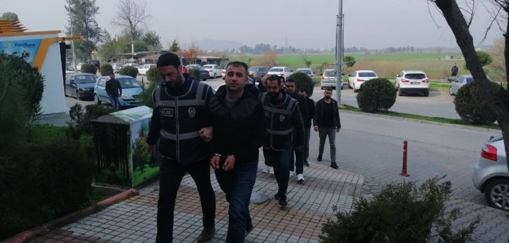 Ceyhan’daki silahlı kavgaya 4 tutuklama